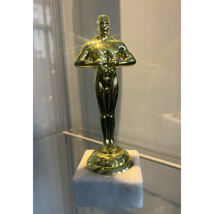 STATUETKA TYPU OSCAR