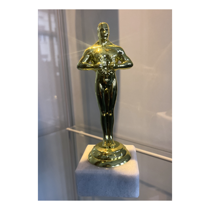 STATUETKA TYPU OSCAR